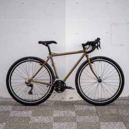 BLACK MOUNTAIN CYCLES* monstercross 完成車 (50/khaki grey) - BLUE