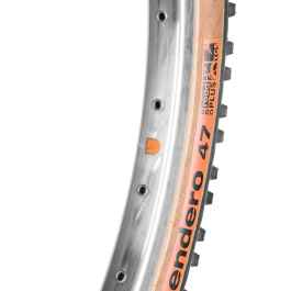 Velo Orange 700C クリンチャーホイール／タイヤセット Velo Orange 700C クリンチャーホイール／タイヤセット