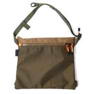 *YANCO* zip musette (D)
