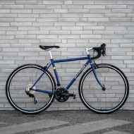 *BLACK MOUNTAIN CYCLES* road 完成車 (50/navy)