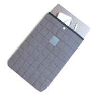 *BLUE LUG* padding pc sleeve (navy check)