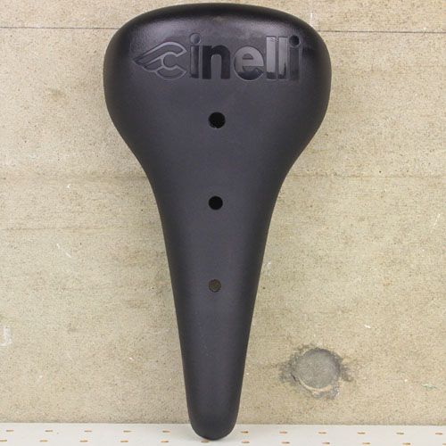 *CINELLI* unicanitor saddle (black)