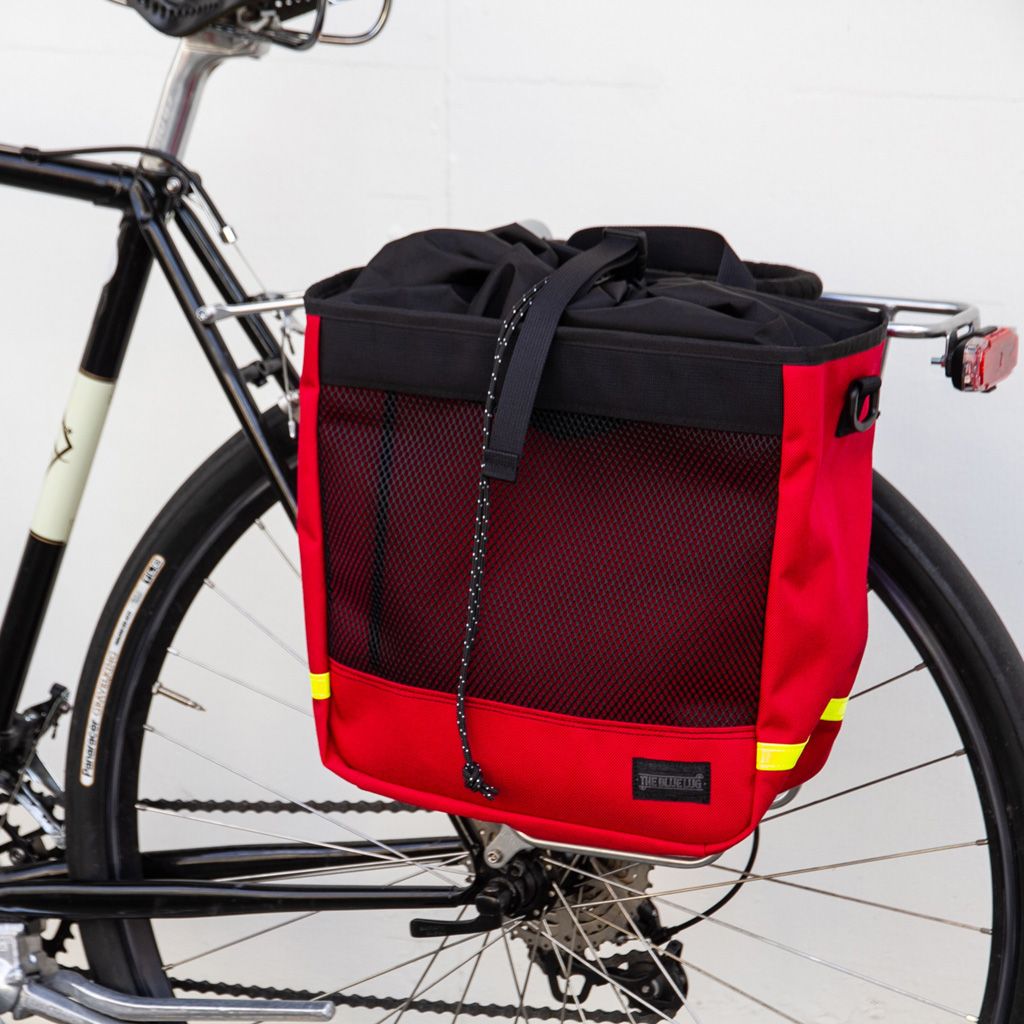 *BLUE LUG* grocery pannier (red)