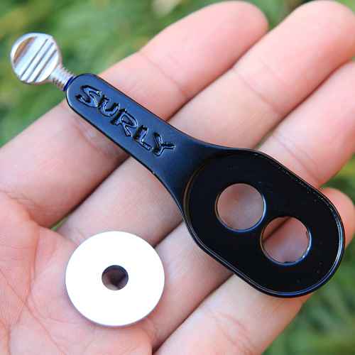 SURLY Hurdy Gurdy Tensioner 黒 SURLY* hurdy gurdy chain tensioner (black) - BLUE LUG ONLINE STORE