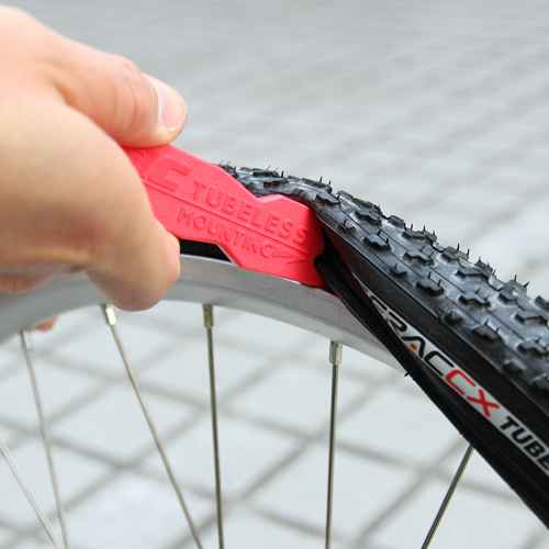 IRC* tubeless tire lever (red) - BLUE LUG ONLINE STORE