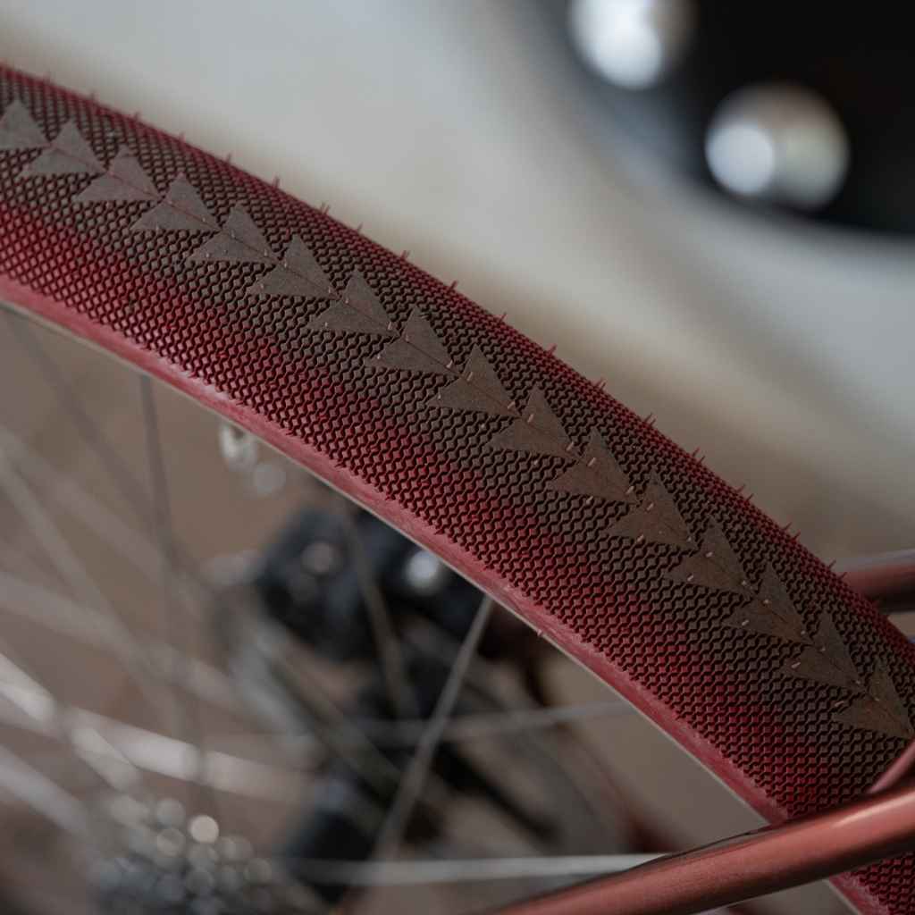 ULTRADYNAMICO* cava race tire (red) - BLUE LUG ONLINE STORE