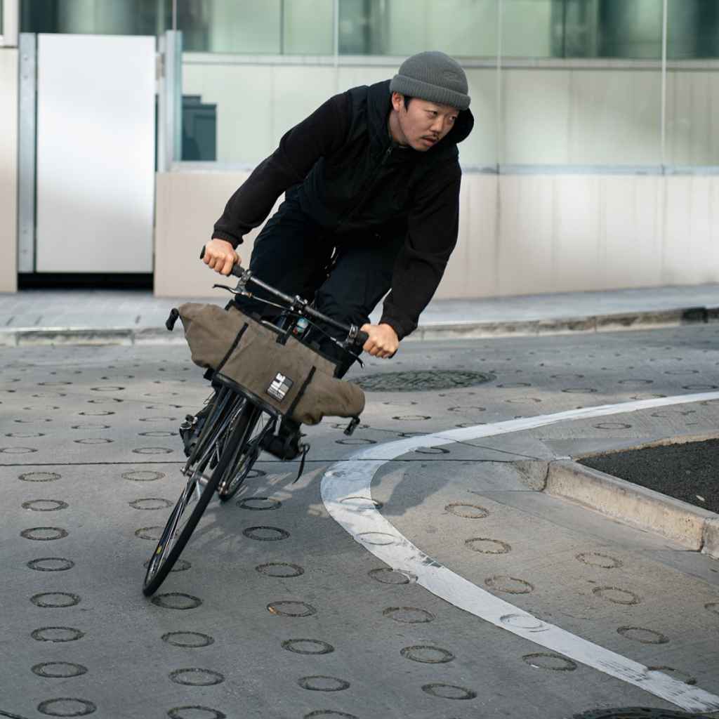 ILE* porteur rack bag (waxed/tan) - BLUE LUG ONLINE STORE