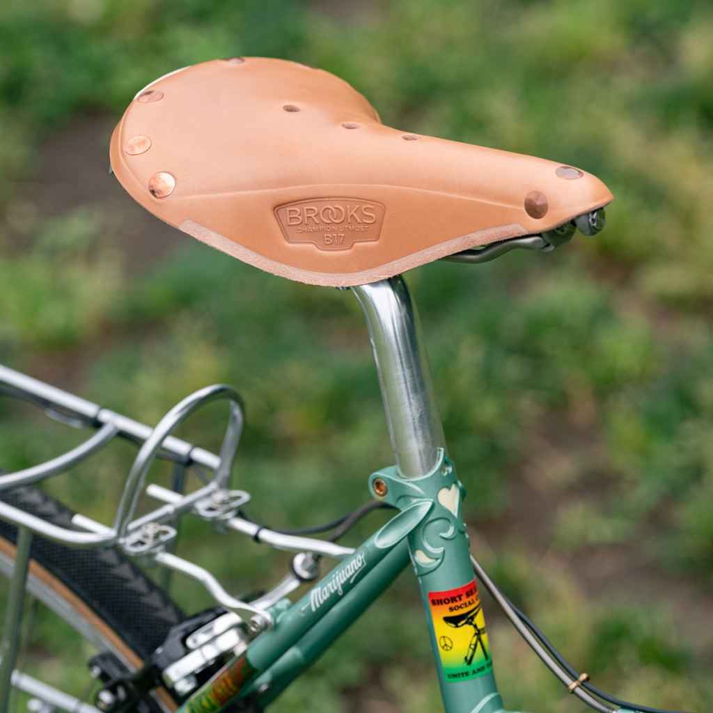 BROOKS* b17 utmost (natural) - BLUE LUG ONLINE STORE