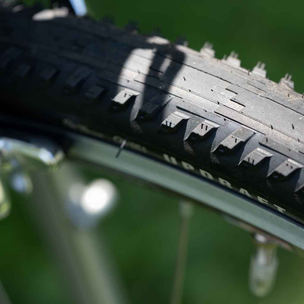 TERAVAIL* updraft tire (black) - BLUE LUG ONLINE STORE