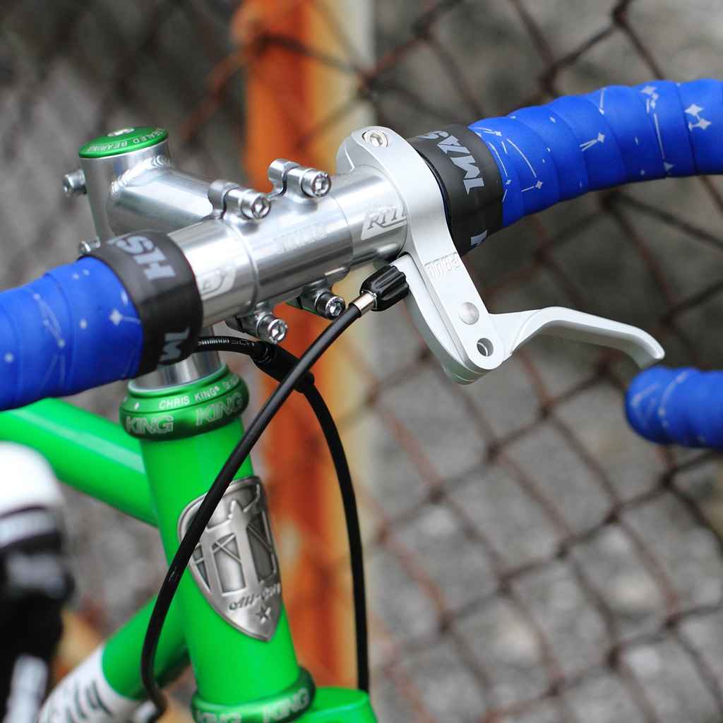 PAUL* cross lever (pewter) - BLUE LUG ONLINE STORE