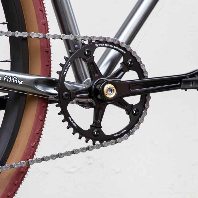 Hank Bull: Connexions　ハンク・ブル Hank Bull: Connexions ハンク・ブル Hank Bull: Connexions ハンク