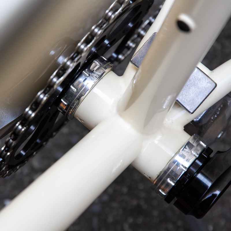 WHITE INDUSTRIES BSA Bottom Bracket