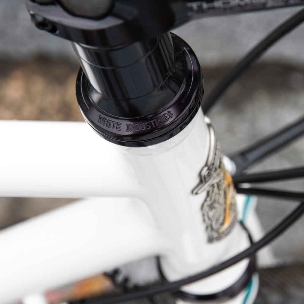 WHITE INDUSTRIES* ec34/ec34 headset (stealth black) - BLUE LUG