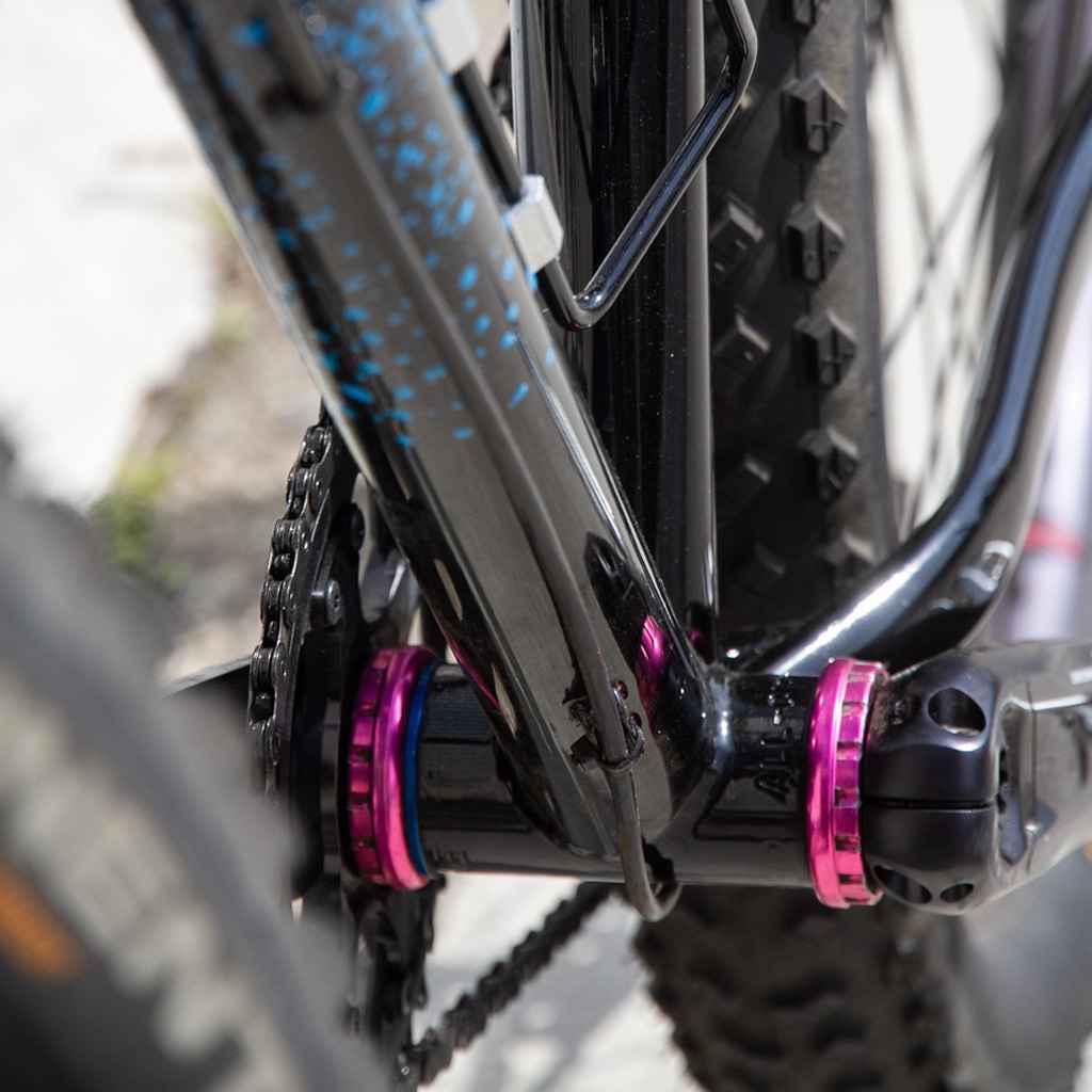 PHILWOOD* outboard bottom bracket (aluminum/red) - BLUE LUG ONLINE