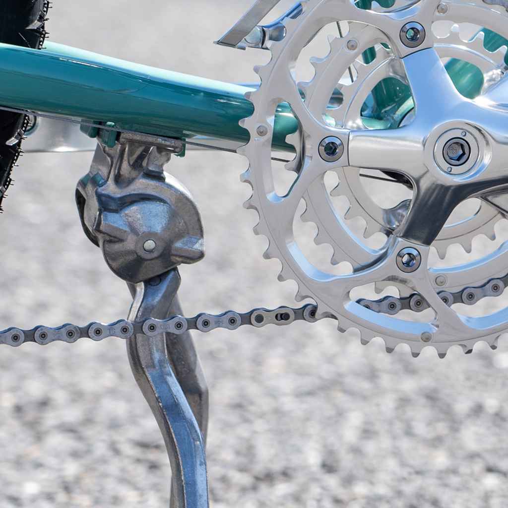 KMC* 8-speed missinglink - BLUE LUG ONLINE STORE