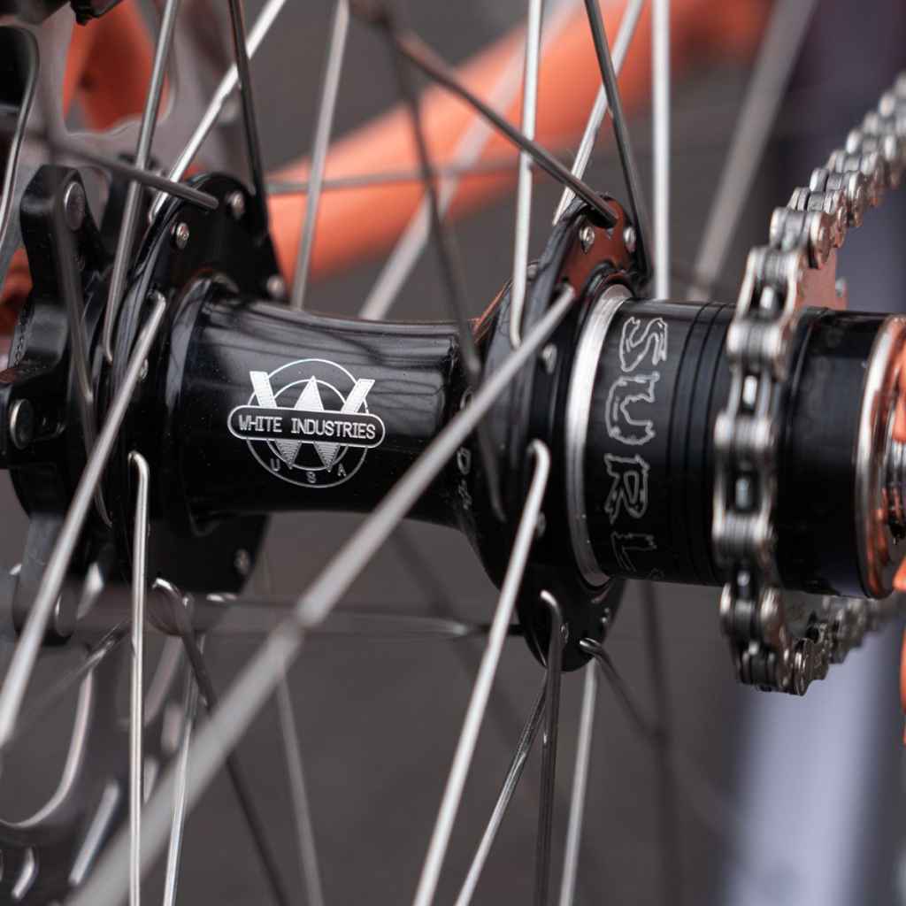 WHITE INDUSTRIES* CLD+ boost disc hub rear (black) - BLUE