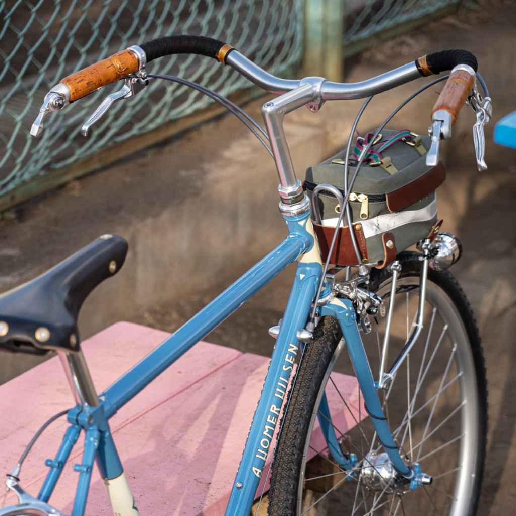 Amazon.co.jp: 日東NITTO クロモリステム #ブルーラグ #surly