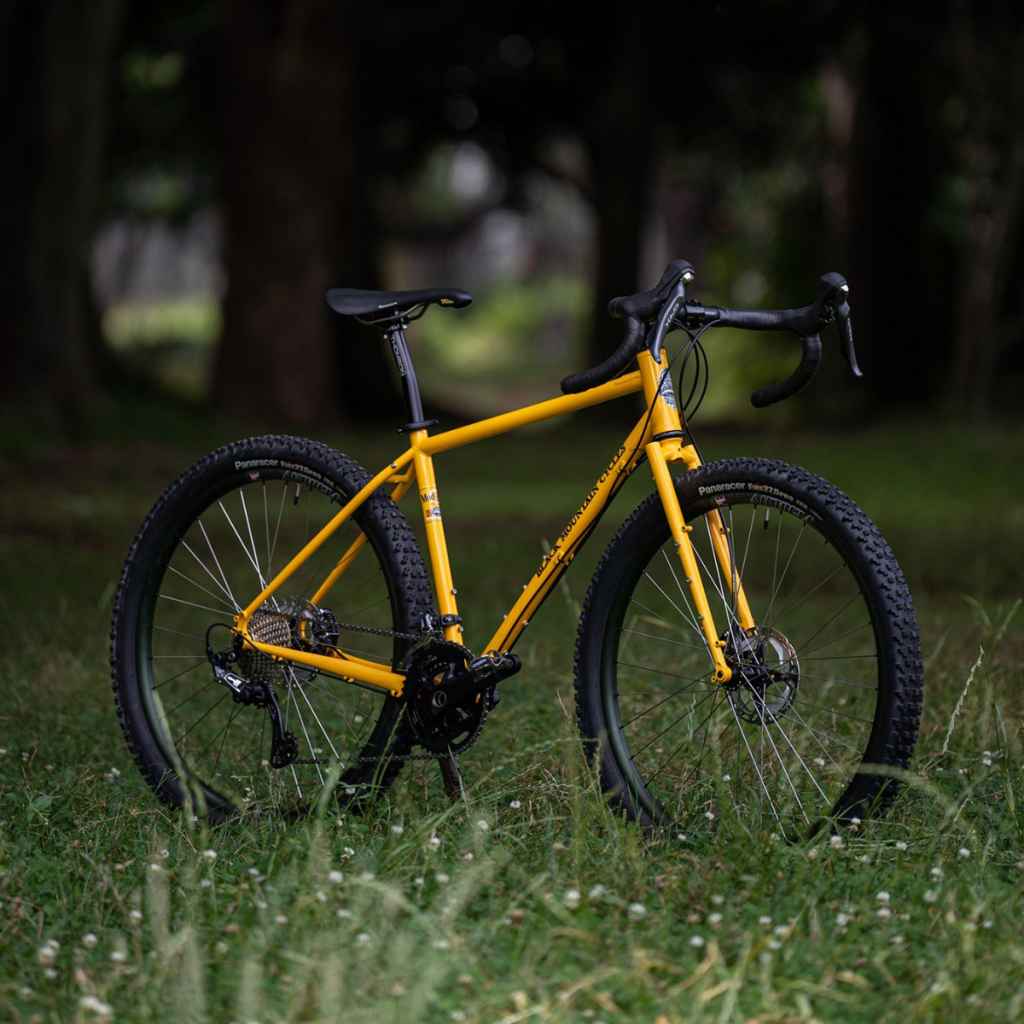 BLACK MOUNTAIN CYCLES* mod zero frame set (signal yellow