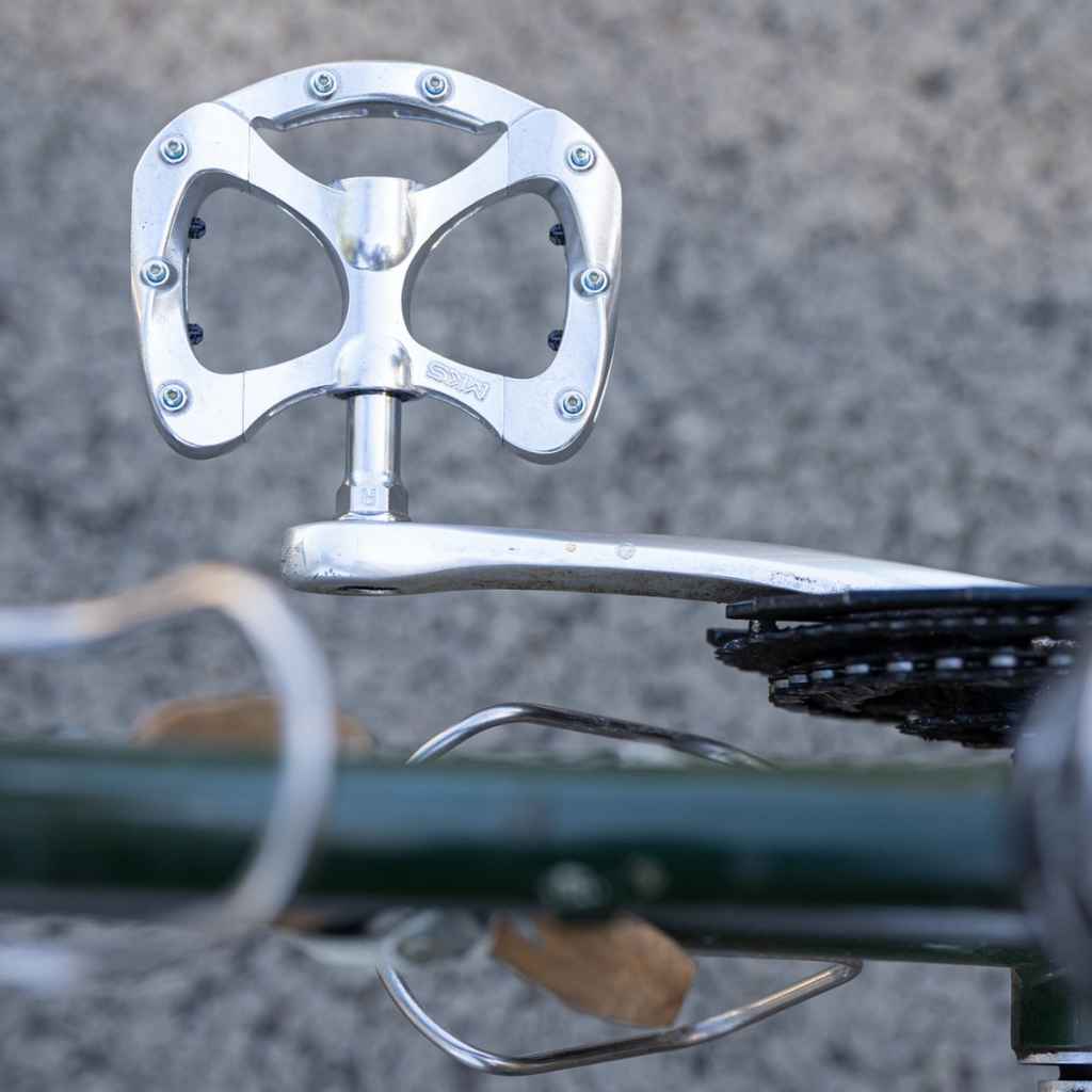 定番人気！ pretzel MKS* pedal STORE ONLINE LUG BLUE - (silver) フラワー・リース