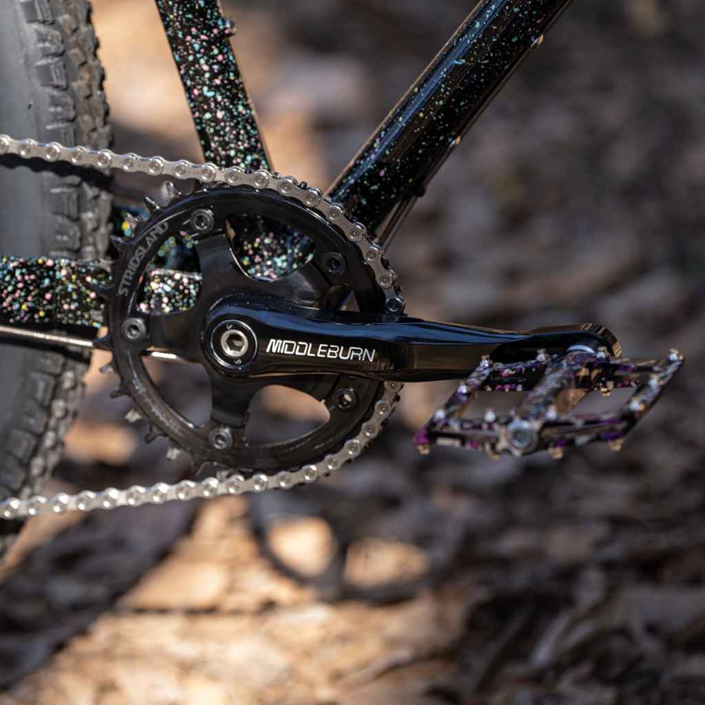 MIDDLEBURN* RS7 MTB square taper crank (black) - BLUE LUG