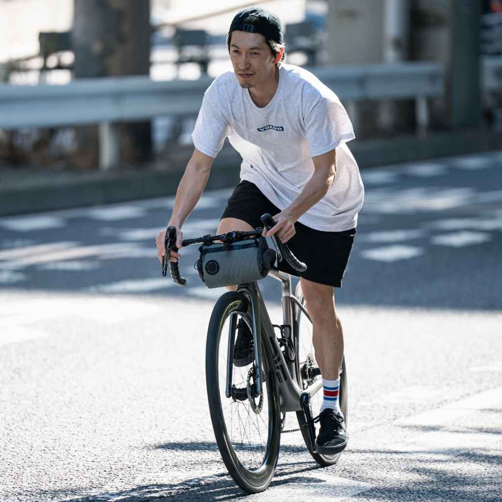 BLUE LUG* valve t-shirt (ash grey) - BLUE LUG ONLINE STORE