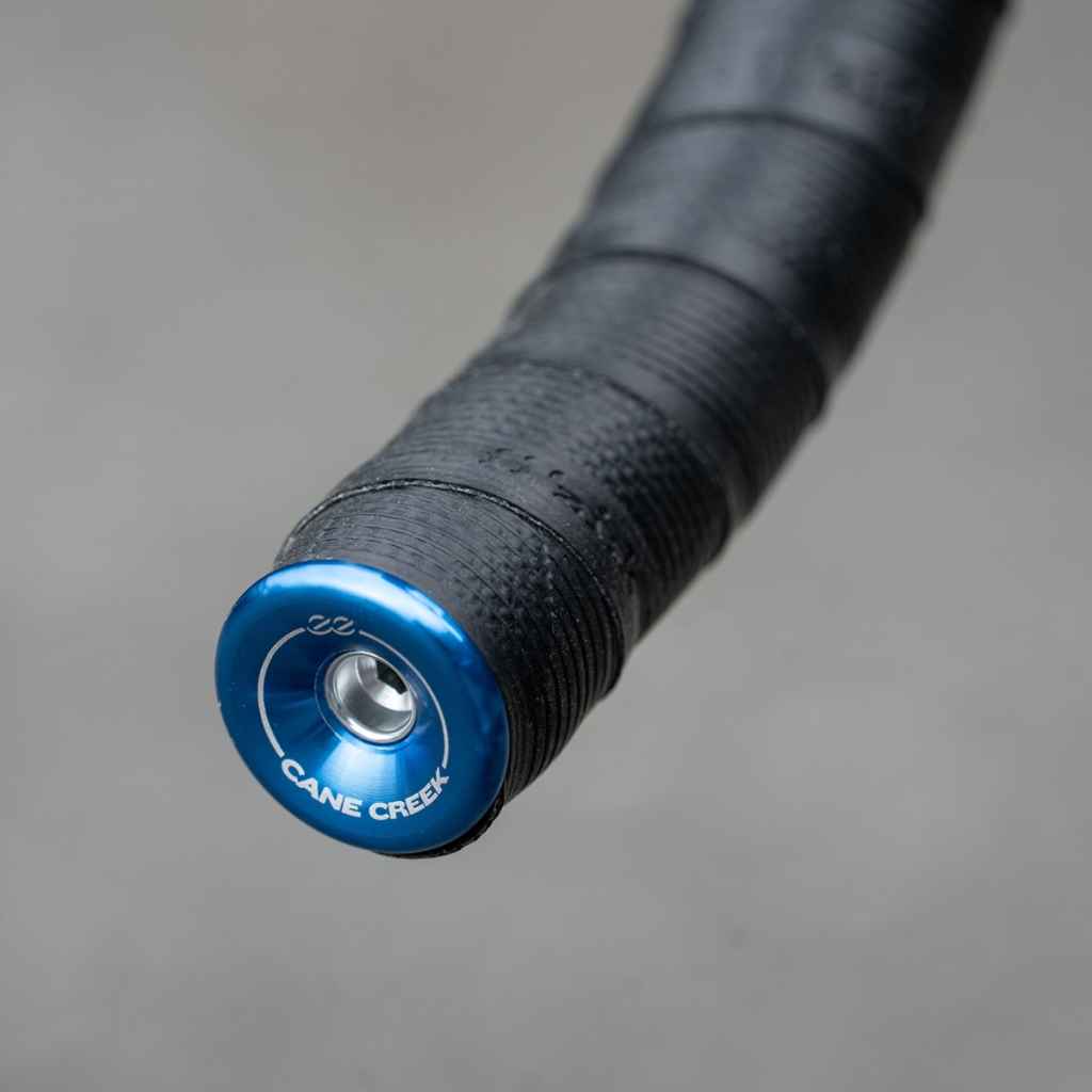 CANE CREEK* ee barkeep bar end plug (black) - BLUE LUG