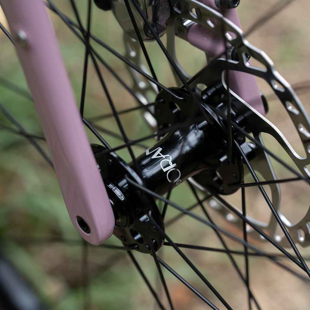 VELO ORANGE* disc hub front (black) - BLUE LUG ONLINE STORE