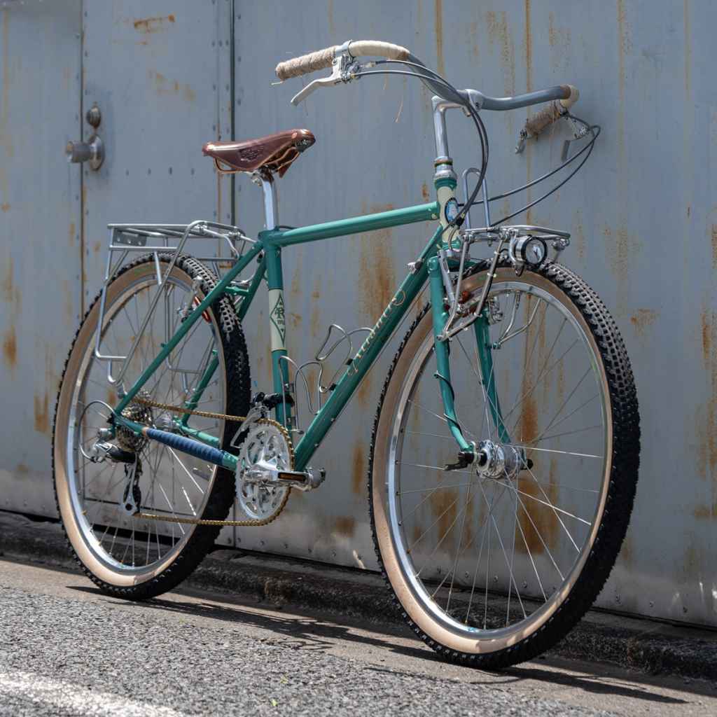 SOMA* cazadero tire (black/skin) - BLUE LUG ONLINE STORE