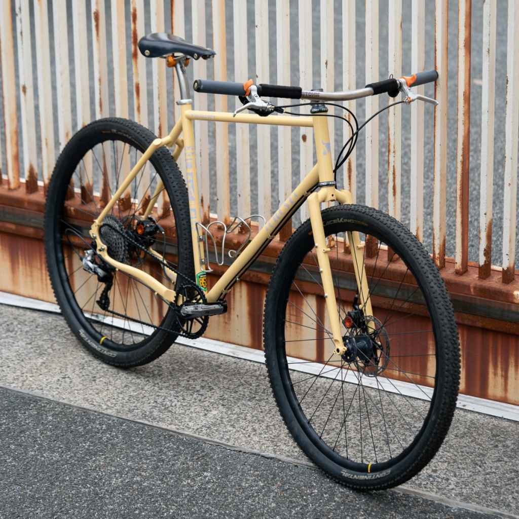 CRUST BIKES* derecho frame (pale yellow) - BLUE LUG ONLINE STORE