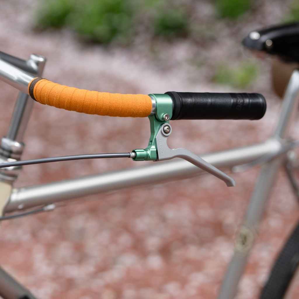 BROOKS* willow leather grip (black) - BLUE LUG ONLINE STORE