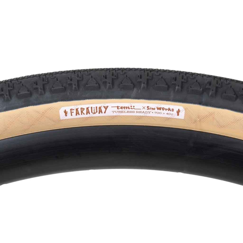 SIM WORKS* × TOMII CYCLES faraway tire (black/tan) - BLUE LUG