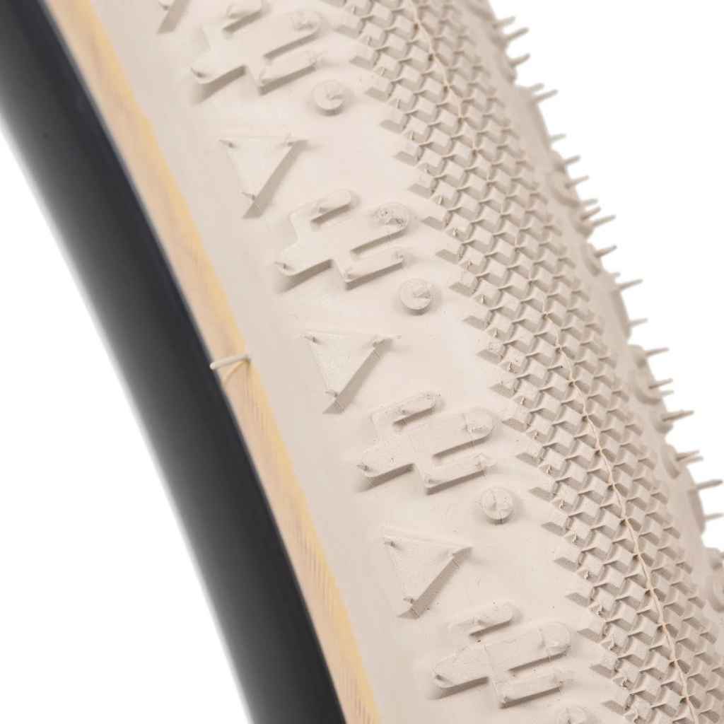 SIM WORKS* × TOMII CYCLES faraway tire (sand beige) - BLUE LUG