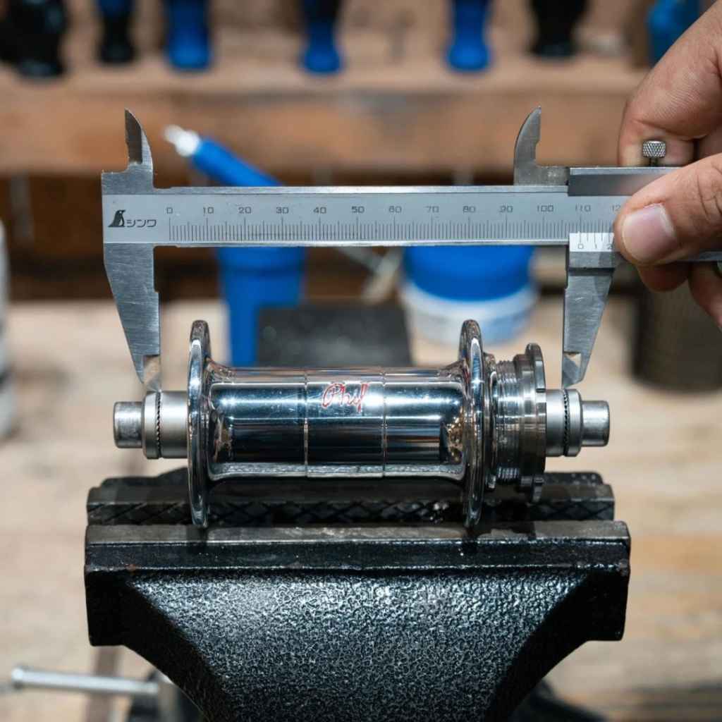 PHIL WOOD* old keirin track hub rear (black) - BLUE LUG ONLINE STORE