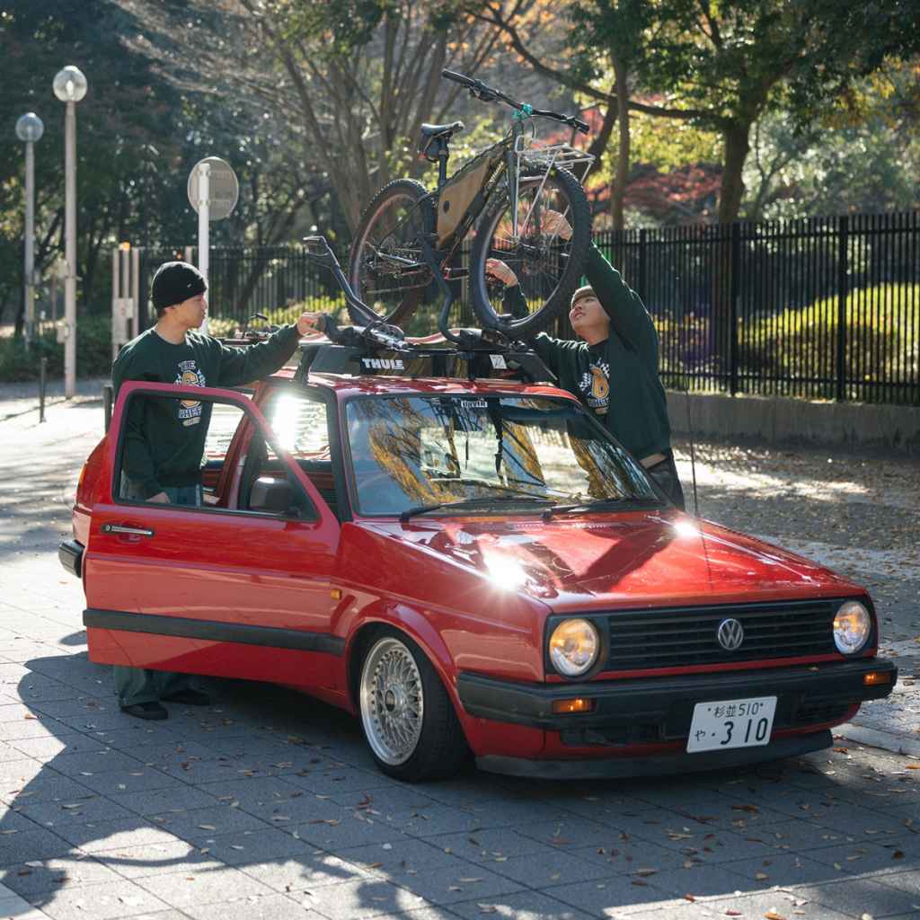 BLUE LUG* THE 6 WHEELS crewneck (green) - BLUE LUG ONLINE STORE