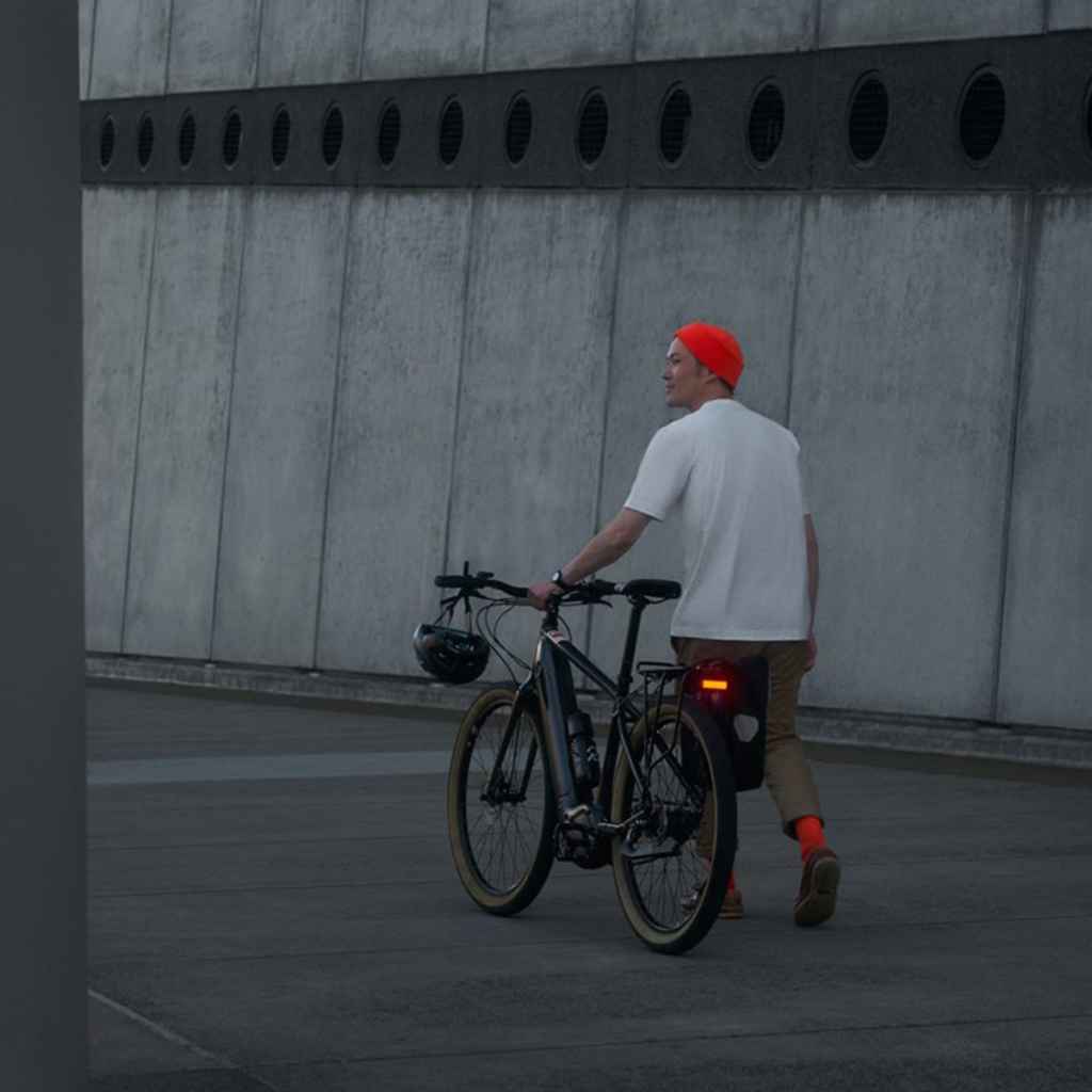 22AY-6 KNOG 自転車 ライト ラック用/サドル用 リアライト BLINDER