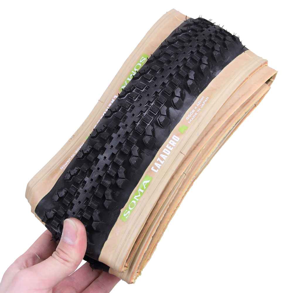 SOMA* cazadero tire (black/skin) - BLUE LUG ONLINE STORE