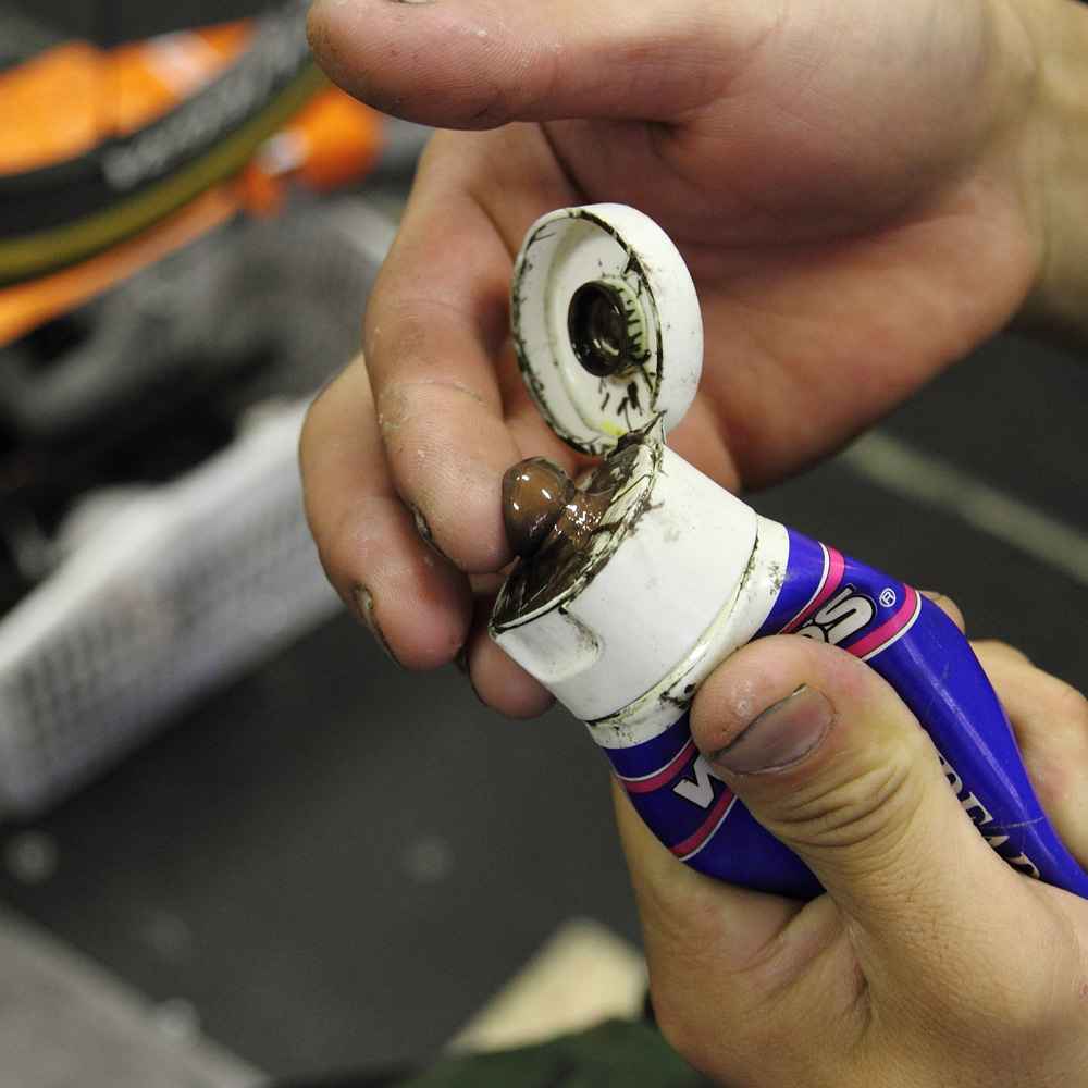 WAKOS* thread compound - BLUE LUG ONLINE STORE