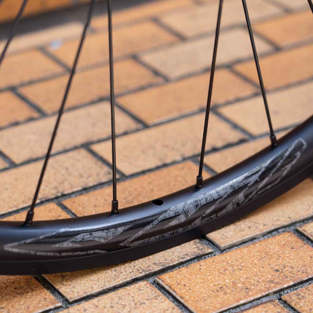 新しい到着 VELOCITY* STORE ONLINE LUG BLUE - (black) wheel track quill パーツ