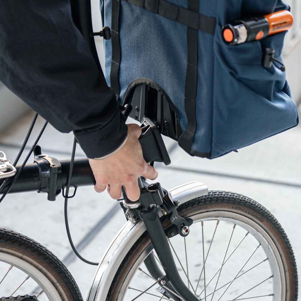 BROMPTON* front luggage/carrier mounting block - BLUE LUG ONLINE STORE