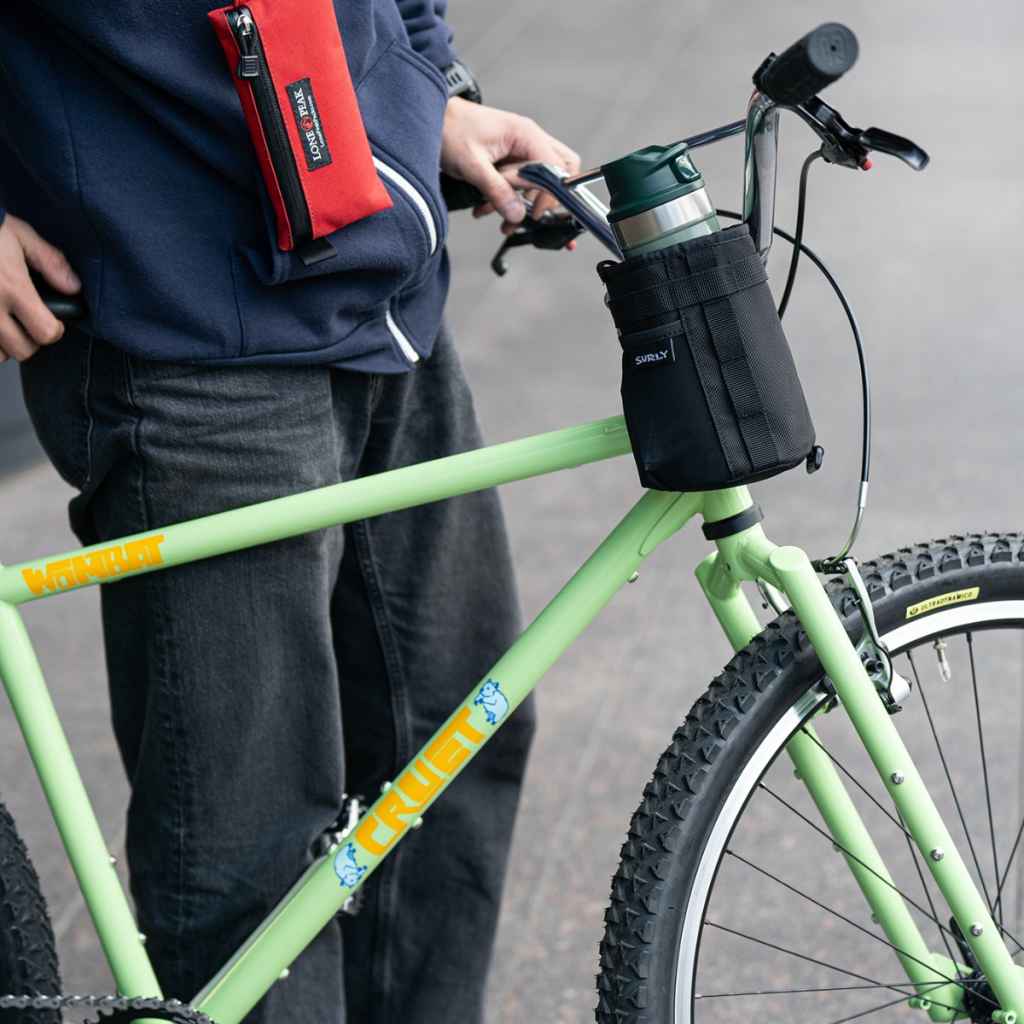SURLY* dugout feedbag bag (black) - BLUE LUG ONLINE STORE