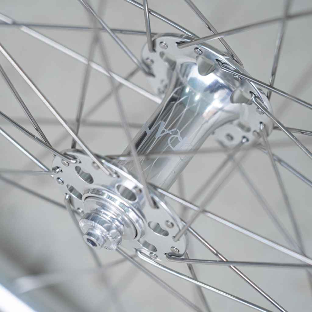 PACENTI×VELO ORANGE* brevet road wheel front (silver) - BLUE