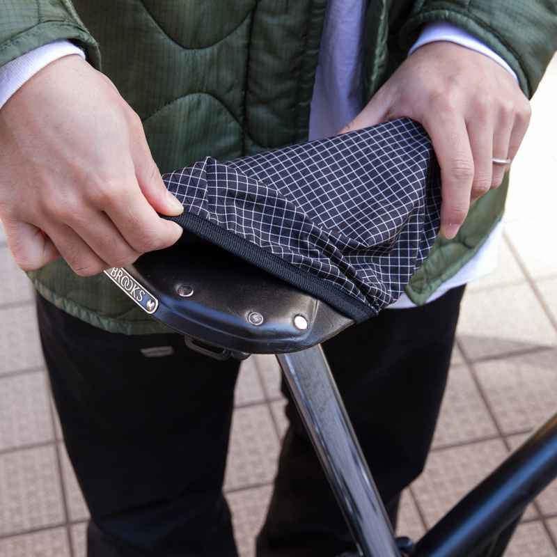 BLUE LUG* saddle cover (x-pac olive) - BLUE LUG ONLINE STORE