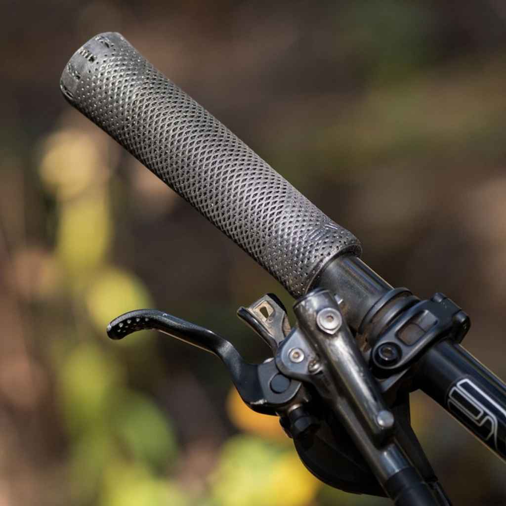 ENVE* 3dxc grip (black) - BLUE LUG ONLINE STORE