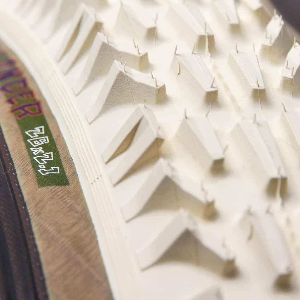 パーツ FAIRWEATHER* dirt lander tire (ivory) FAIRWEATHER* dirt lander tire (ivory) - BLUE LUG ONLINE STORE