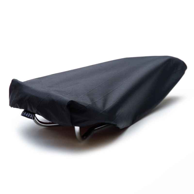 BLUE LUG* saddle cover (x-pac black) - BLUE LUG ONLINE STORE