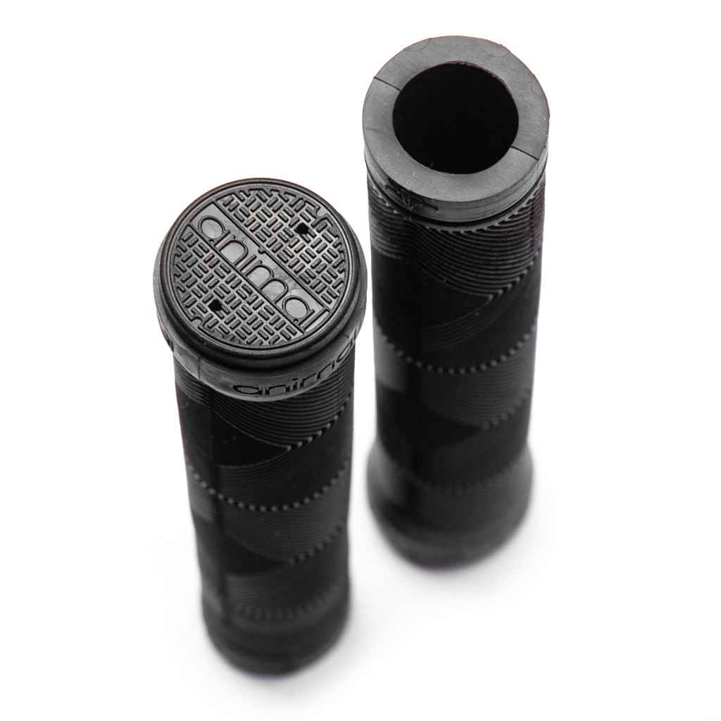 ANIMAL* E. Delarosa V2 flangeless grip (black) - BLUE LUG ONLINE STORE