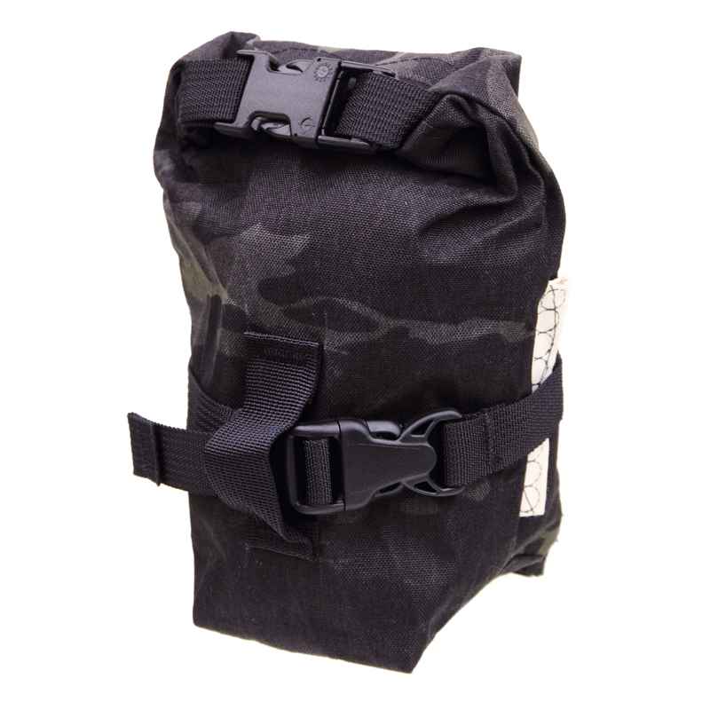 OUTER SHELL ADVENTURE* rolltop saddlebag (multicam black