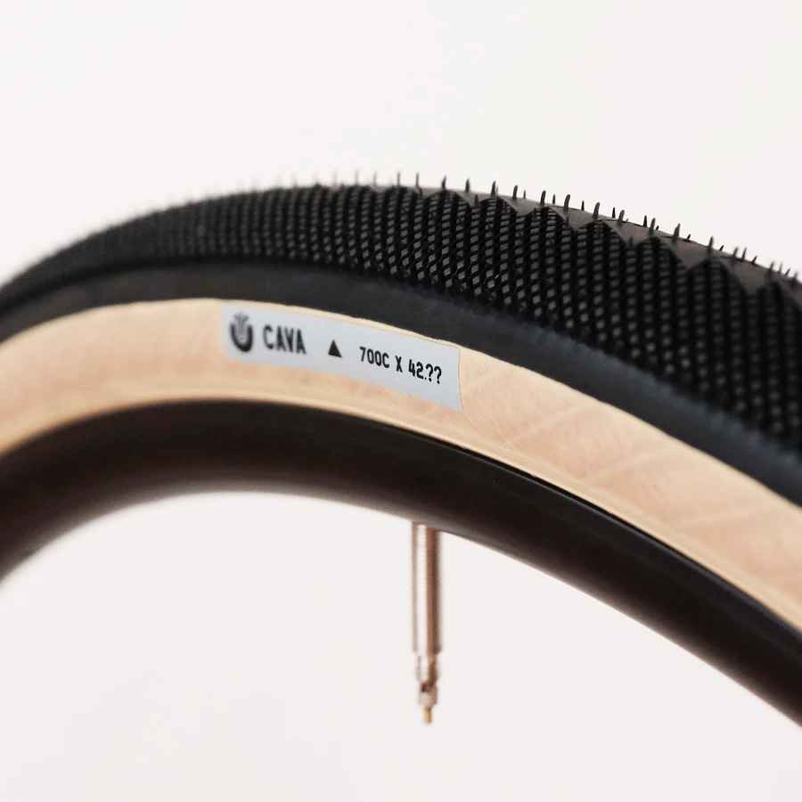 ULTRADYNAMICO* cava JFF tire (black/tan) - BLUE LUG ONLINE STORE