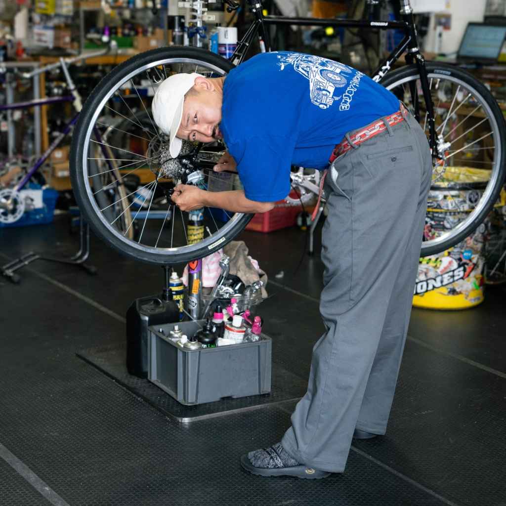 BLUE LUG* bike pants (charcoal) - BLUE LUG ONLINE STORE