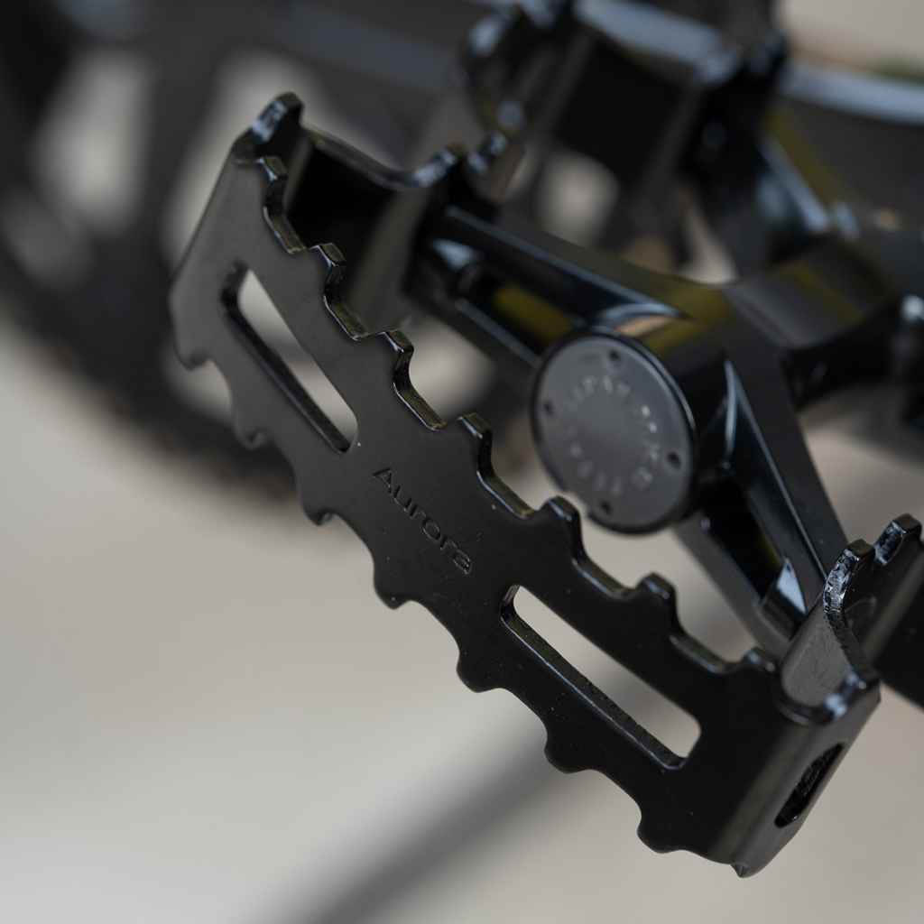 るおらページ MKS* pretzel pedal BL special (black body/silver cage